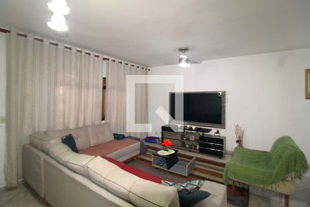 Sala de casa à venda com 3 quartos, 132m² em Vila Baruel, São Paulo