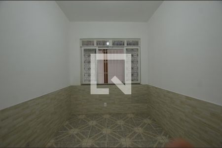 Quarto 1 de casa para alugar com 3 quartos, 50m² em Marechal Hermes, Rio de Janeiro