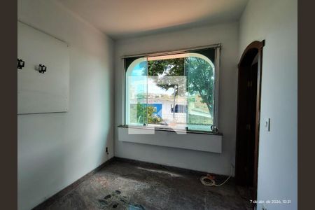 Casa à venda com 4 quartos, 360m² em Santa Terezinha, Belo Horizonte