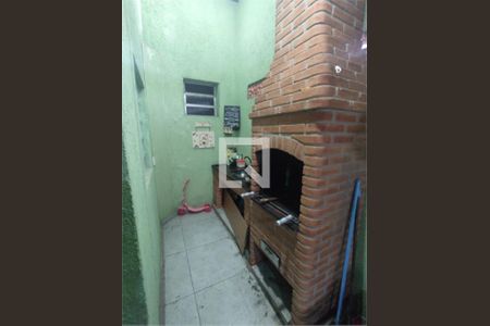 Casa à venda com 3 quartos, 244m² em Núcleo Carvalho de Araujo, São Paulo