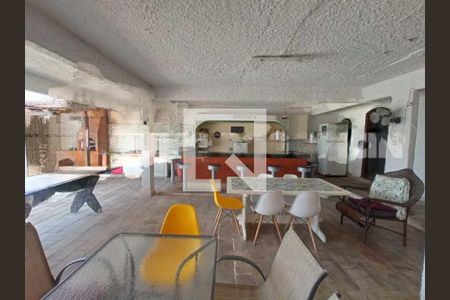 Casa à venda com 4 quartos, 301m² em Cocotá, Rio de Janeiro