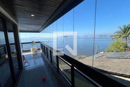 Varanda de apartamento à venda com 4 quartos, 185m² em Cocotá, Rio de Janeiro