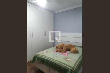 Casa à venda com 3 quartos, 126m² em Jardim Cliper, São Paulo