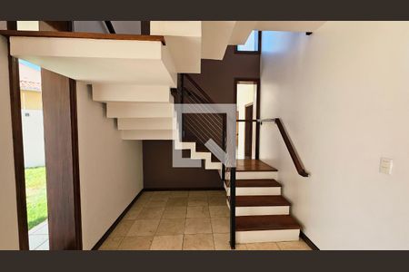 Casa para alugar com 3 quartos, 266m² em Jardim Samambaia, Jundiaí