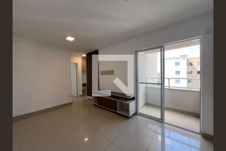 Apartamento à venda com 2 quartos, 60m² em Planalto, Belo Horizonte