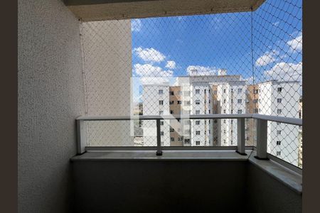 Apartamento à venda com 2 quartos, 60m² em Planalto, Belo Horizonte