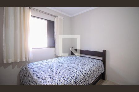 Casa à venda com 3 quartos, 250m² em Jardim Santa Adelia, São Paulo