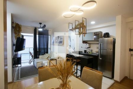 Sala de apartamento para alugar com 2 quartos, 50m² em Pechincha, Rio de Janeiro