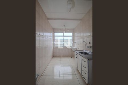 Cozinha/Area de serviço de apartamento para alugar com 2 quartos, 55m² em Vila Nova, Porto Alegre