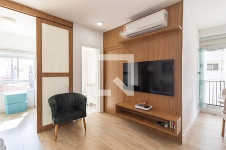 Sala de apartamento para alugar com 2 quartos, 53m² em Vila Uberabinha, São Paulo