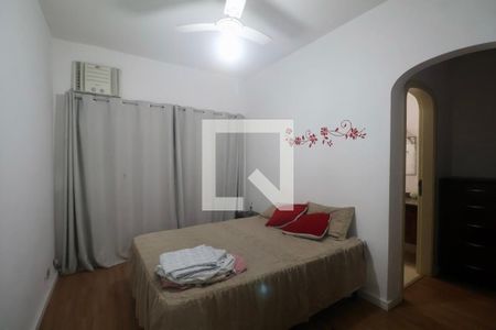 Suíte de apartamento para alugar com 2 quartos, 85m² em Jardim Ana Maria, Guarujá