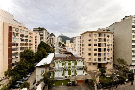 Apartamento para alugar com 3 quartos, 148m² em Laranjeiras, Rio de Janeiro