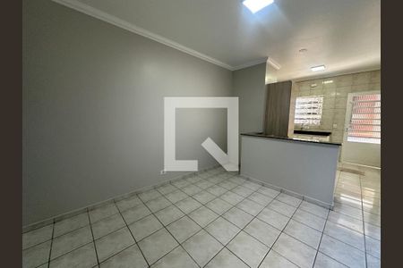 Sala de casa para alugar com 2 quartos, 120m² em Vila Pindorama, Barueri