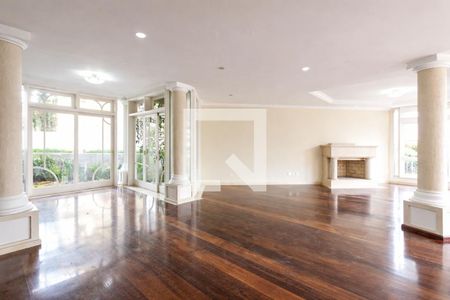 Sala de casa de condomínio à venda com 5 quartos, 1000m² em Condomínio Melville (Tamboré), Santana de Parnaíba