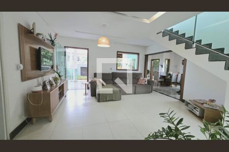 Casa para alugar com 5 quartos, 725m² em Nossa Senhora das Gracas, Lagoa Santa