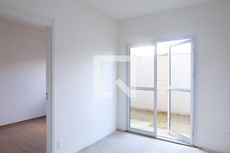 Sala de apartamento à venda com 2 quartos, 66m² em Guaianases, São Paulo