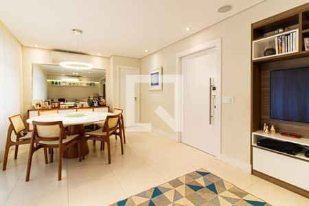 Sala de apartamento para alugar com 4 quartos, 134m² em Vila Romana, São Paulo