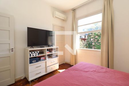 Quarto 1 de casa à venda com 2 quartos, 159m² em Pinheiros, São Paulo