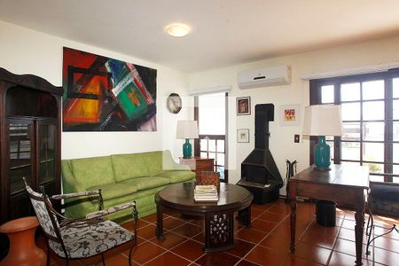 Sala 2 de apartamento à venda com 3 quartos, 193m² em Santana, Porto Alegre
