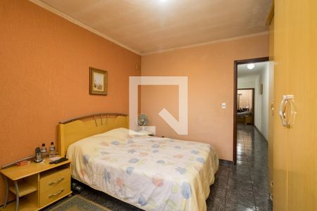 Suíte de casa à venda com 3 quartos, 242m² em Vila Cardoso Franco, São Paulo