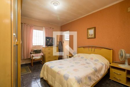 Suíte de casa à venda com 3 quartos, 242m² em Vila Cardoso Franco, São Paulo