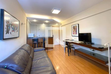 Sala de apartamento para alugar com 1 quarto, 49m² em Savassi, Belo Horizonte