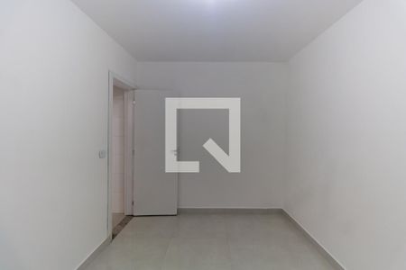 Quarto de casa para alugar com 1 quarto, 60m² em Vila Santa Virginia, São Paulo