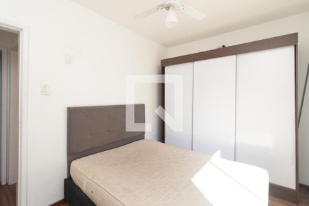 Quarto 1 de apartamento para alugar com 2 quartos, 59m² em Cristal, Porto Alegre