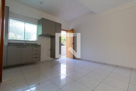 Sala, Cozinha e área de serviço de apartamento para alugar com 1 quarto, 36m² em Penha de França, São Paulo