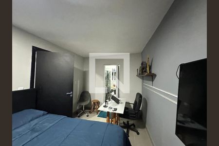 Suíte 1 de casa para alugar com 2 quartos, 250m² em Parque dos Camargos, Barueri