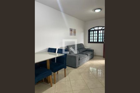 Casa para alugar com 2 quartos, 190m² em Jardim Atlântico Central, Maricá