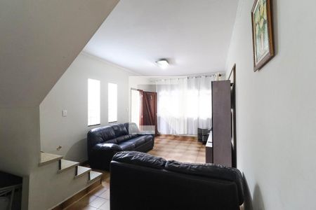 Casa à venda com 3 quartos, 138m² em Vila Constança, São Paulo