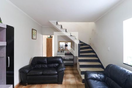 Casa à venda com 3 quartos, 138m² em Vila Constança, São Paulo