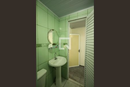 Banheiro da Suíte de casa para alugar com 2 quartos, 70m² em Jardim Sao Carlos (zona Sul), São Paulo