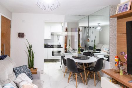 Sala de apartamento à venda com 2 quartos, 44m² em Vila Galvão, Guarulhos