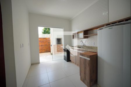 Sala/cozinha de apartamento para alugar com 2 quartos, 85m² em Ingleses do Rio Vermelho, Florianópolis