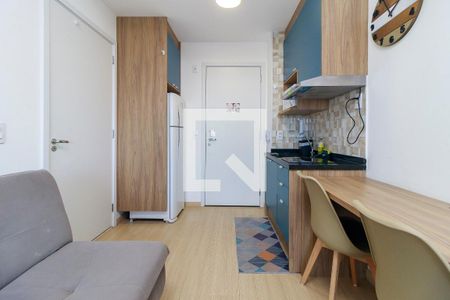 Sala/Cozinha de kitnet/studio para alugar com 1 quarto, 34m² em Santo Amaro, São Paulo