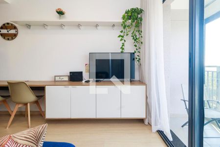Sala/Cozinha de kitnet/studio para alugar com 1 quarto, 34m² em Santo Amaro, São Paulo