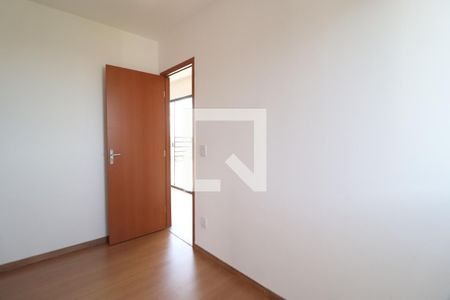 Quarto 1 de apartamento para alugar com 2 quartos, 58m² em Shopping Park, Uberlândia