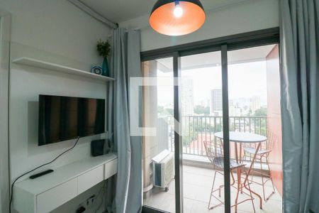 Sala / Cozinha de kitnet/studio para alugar com 1 quarto, 32m² em Santo Amaro, São Paulo