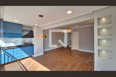 Sala de apartamento para alugar com 2 quartos, 82m² em Vila Romana, São Paulo