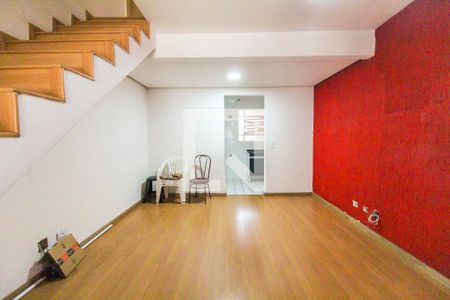 Sala de casa de condomínio à venda com 2 quartos, 58m² em Itaquera, São Paulo