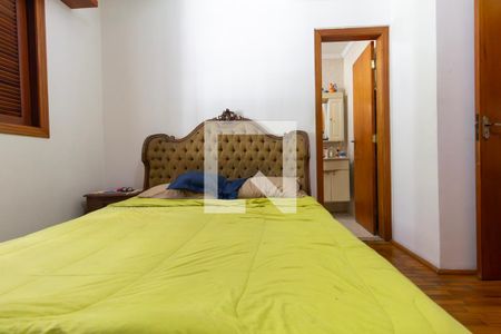 Quarto 1 de casa à venda com 2 quartos, 300m² em Penha de França, São Paulo