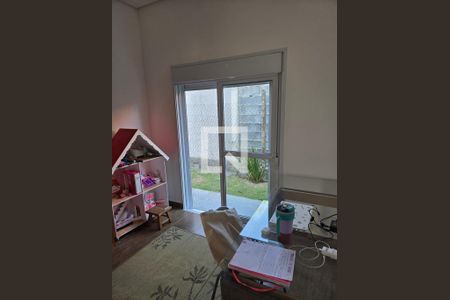 Quarto de casa de condomínio para alugar com 4 quartos, 215m² em Condomínio Parque Vale dos Lagos, Jacareí