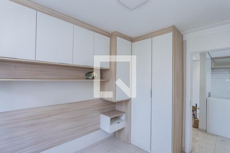 Quarto 1 de apartamento para alugar com 2 quartos, 45m² em Parque Taipas, São Paulo