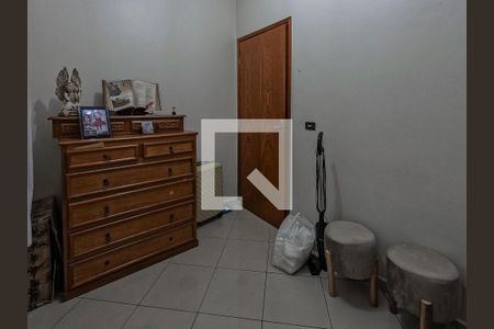 Casa à venda com 3 quartos, 200m² em Jardim Marisa, São Paulo