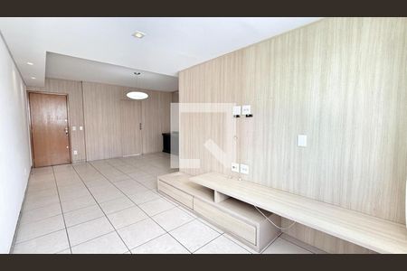 Apartamento à venda com 3 quartos, 80m² em Calafate, Belo Horizonte