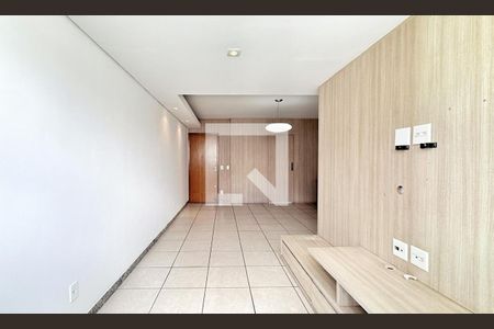 Apartamento à venda com 3 quartos, 80m² em Calafate, Belo Horizonte