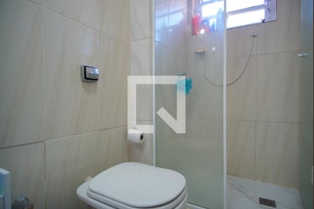 Banheiro da Suíte de apartamento à venda com 3 quartos, 110m² em Santa Cecília, Porto Alegre