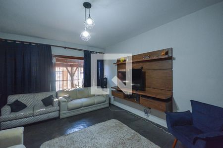 Sala de casa à venda com 3 quartos, 300m² em Vila Represa, São Paulo